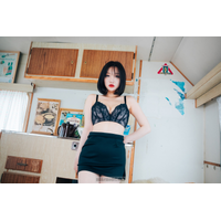 Loozy_Ye-Eun-Officegirl's Vol.2_53-fQXBaaoA.jpg